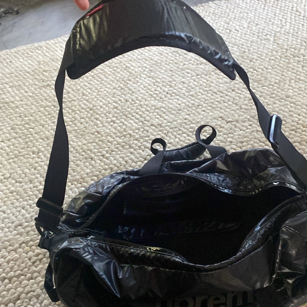 SUPREME duffel bag - Picture 4 of 5